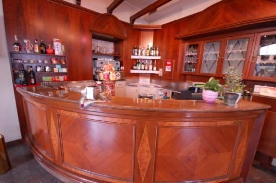 阿尔贝格旧桥酒店 切尔诺比奥 外观 照片